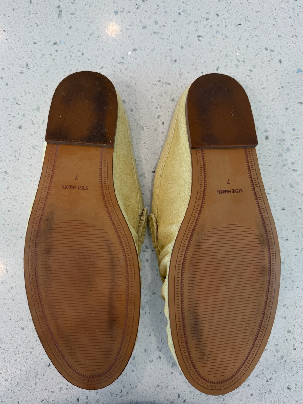 Steve Madden Yellow Suede Backless Loafer Mules- SIZE 7 - Picture 7 of 10